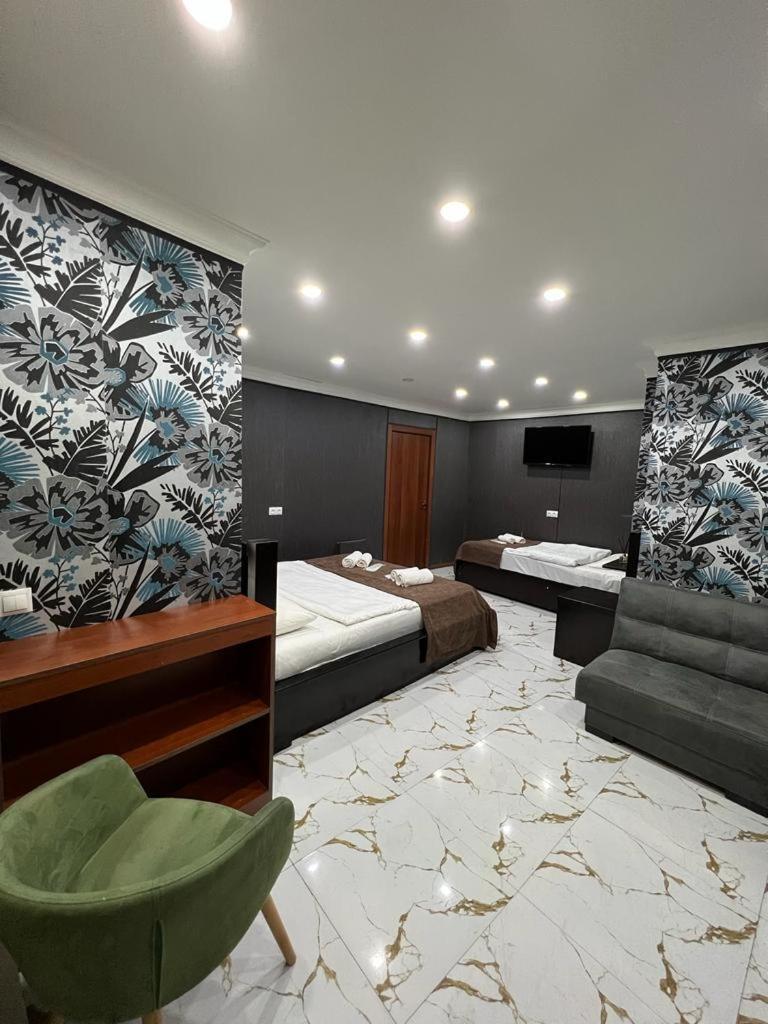 Elno Hotel Тбилиси Экстерьер фото
