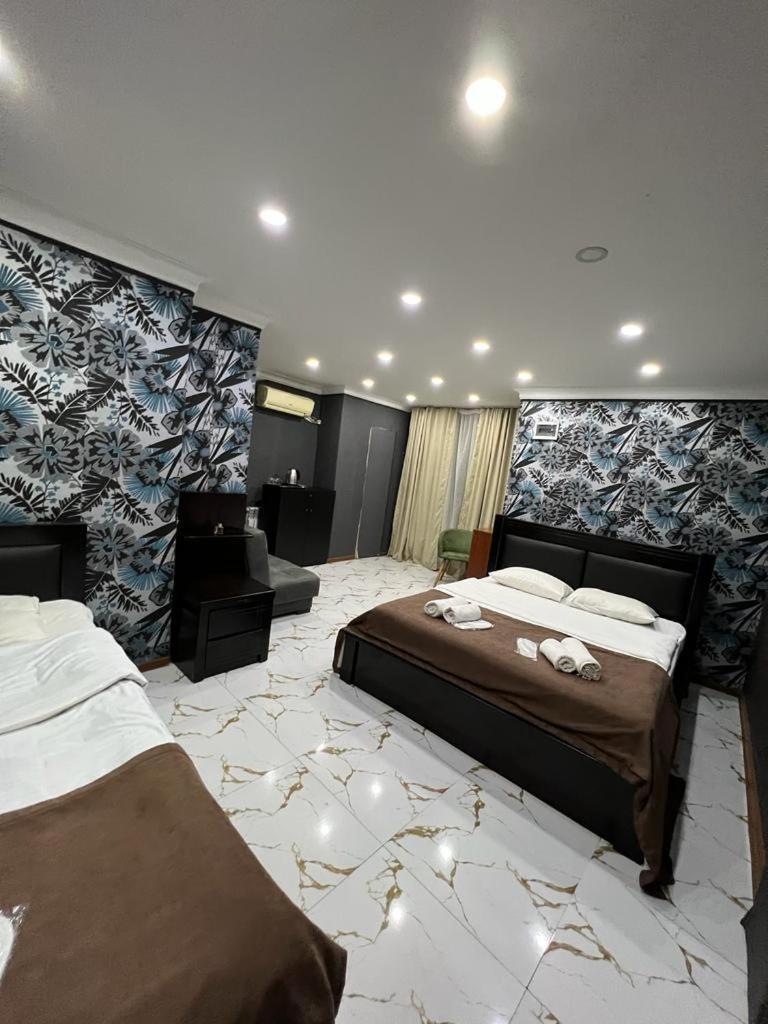 Elno Hotel Тбилиси Экстерьер фото