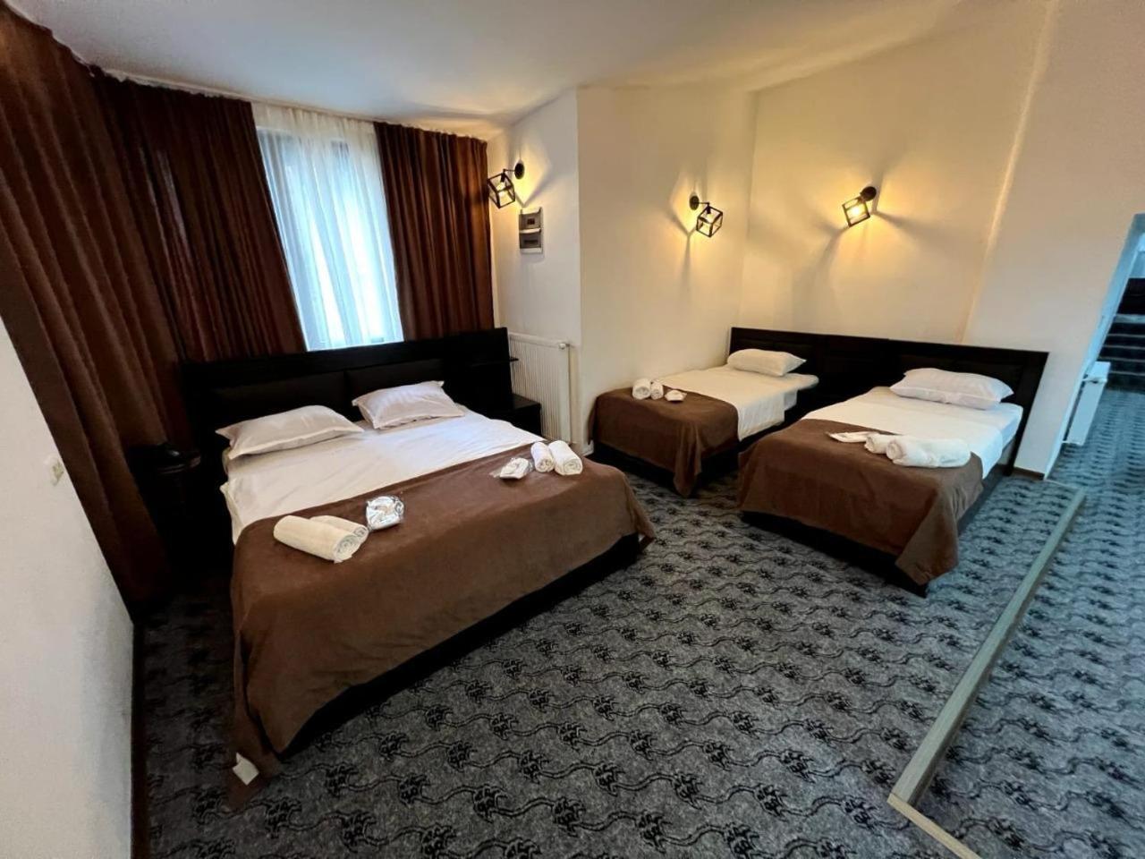 Elno Hotel Тбилиси Экстерьер фото
